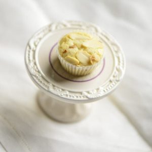 Almond Cake Bites 50mg